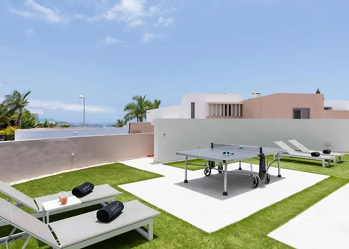 Karat Neveda Villa