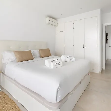 Karat Neveda Villa